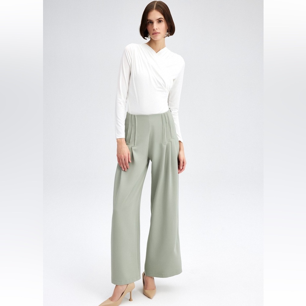 Elegant Sage Green Wide-Leg pleated trouser Pants